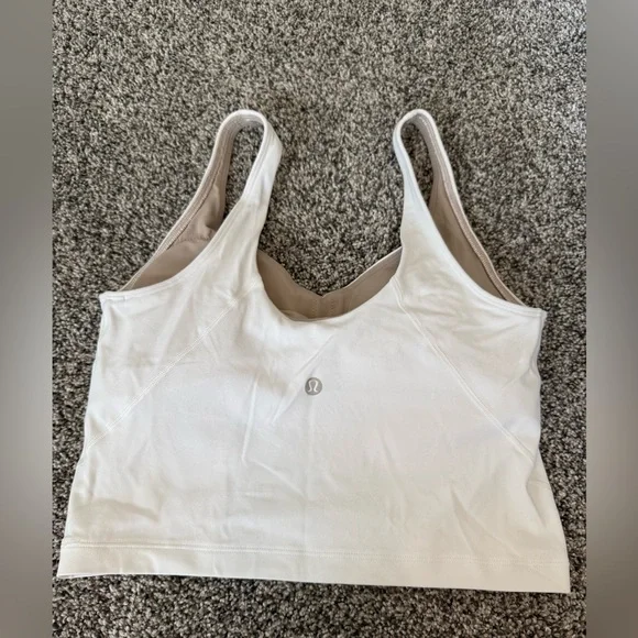 White Lululemon align tank - Picture 2 of 3